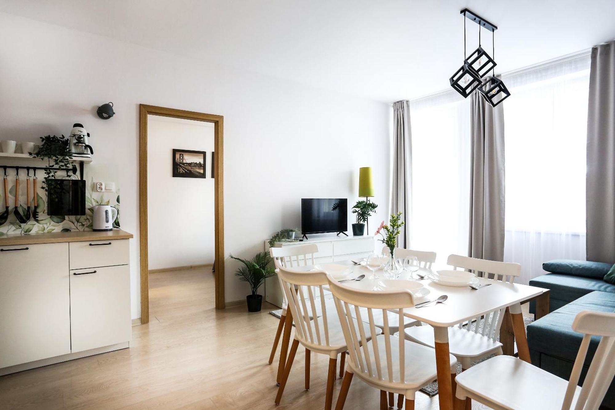 Fully-Furnished Apartment With Air Conditioning For Families, Cracow Old Town クラクフ エクステリア 写真