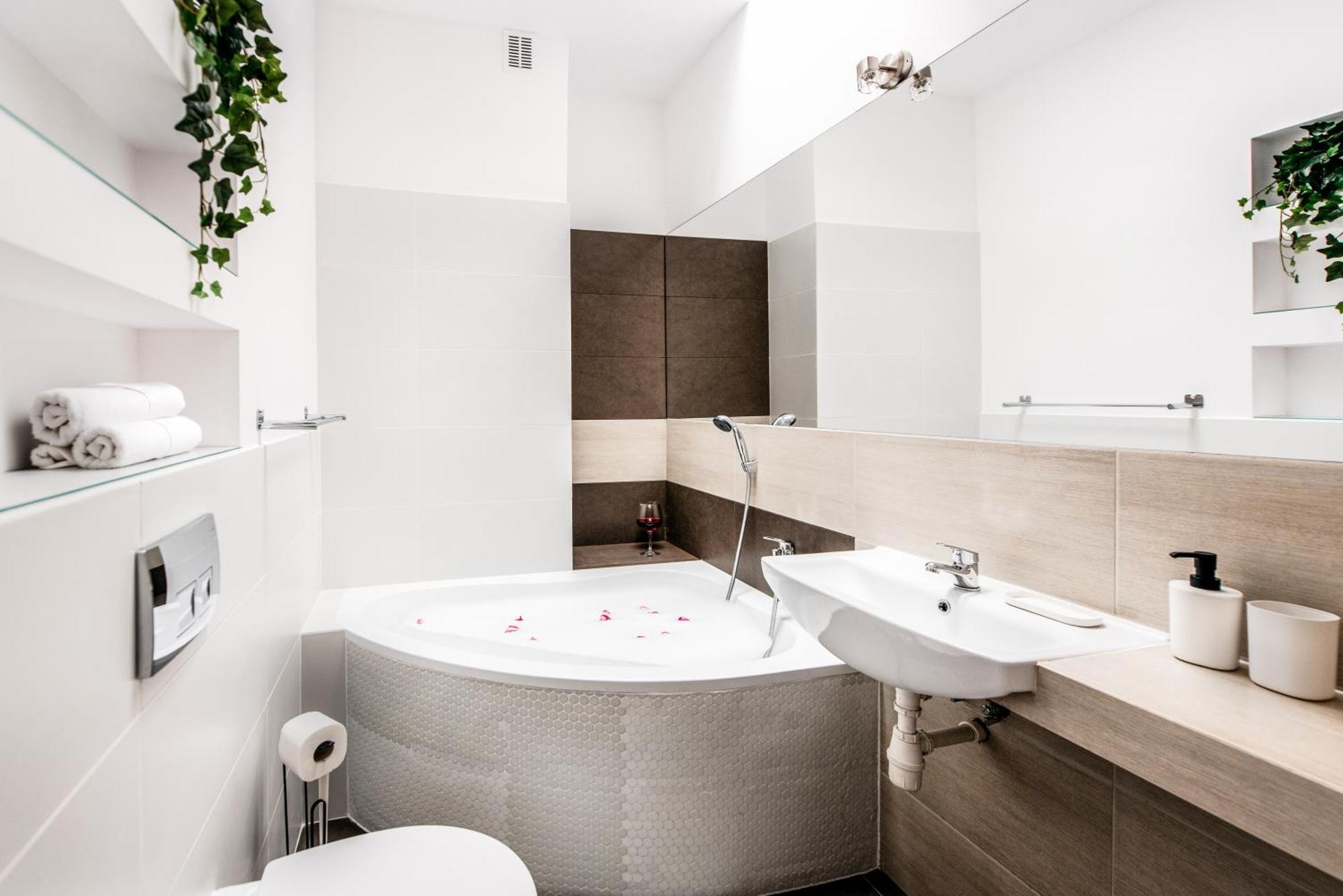 Fully-Furnished Apartment With Air Conditioning For Families, Cracow Old Town クラクフ エクステリア 写真